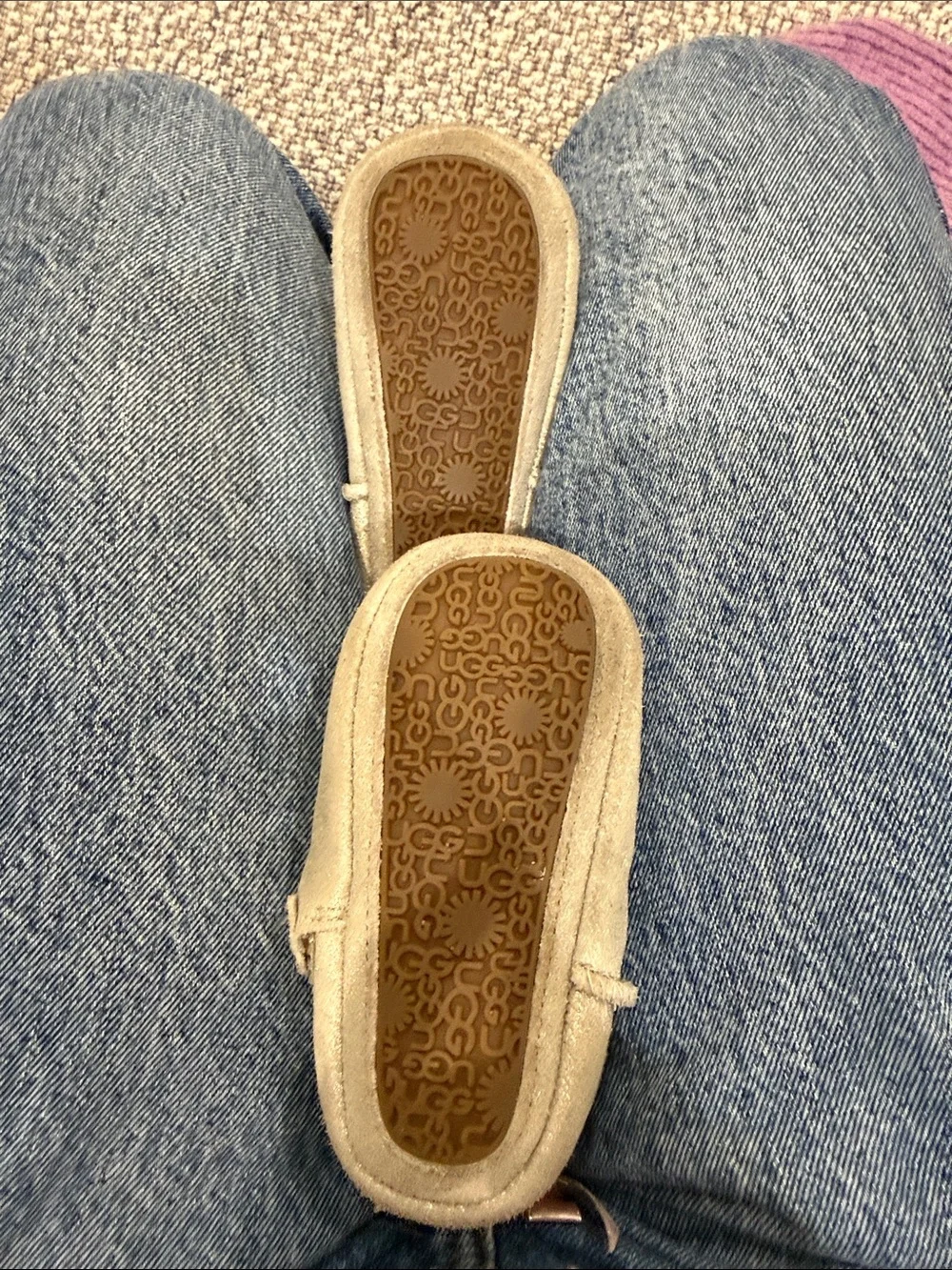 UGG sparkling silver
